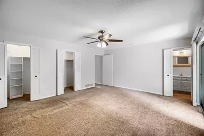 814 Oakbluff Drive, Lancaster, TX 75146 - Photo 11