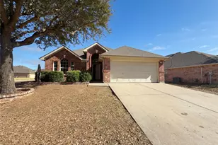 5316 Prairie Ln, Grand Prairie, TX 75052 - Photo 1