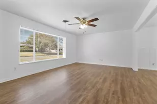 2125 Hermanson Dr, Waco, TX 76710 - Photo 7