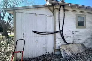 1515 W 9th Ave, Corsicana, TX 75110 - Photo 3