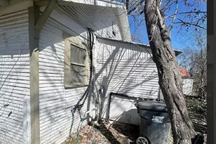 1515 W 9th Ave, Corsicana, TX 75110 - Photo 5