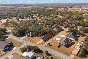 3107 Steepleridge Cir, Granbury, TX 76048 - Photo 31