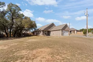 3107 Steepleridge Cir, Granbury, TX 76048 - Photo 27