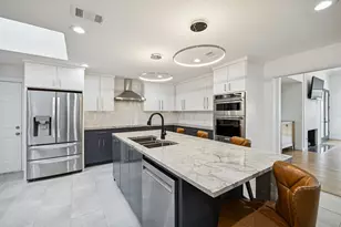 5812 Still Forest Dr, Dallas, TX 75252 - Photo 9