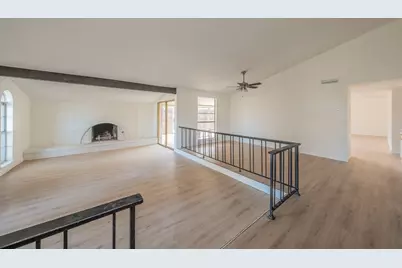 3405 Brook Lane, Grand Prairie, TX 75052 - Photo 3