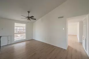 3405 Brook Ln, Grand Prairie, TX 75052 - Photo 9