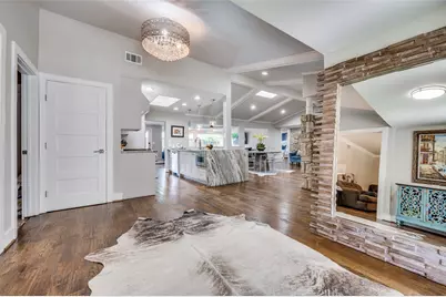 3245 Latham Drive, Dallas, TX 75229 - Photo 5