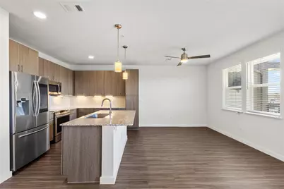 1500 N Fitzhugh Avenue, Dallas, TX 75204 - Photo 5