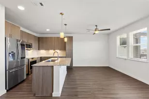 1500 N Fitzhugh Ave, Dallas, TX 75204 - Photo 5