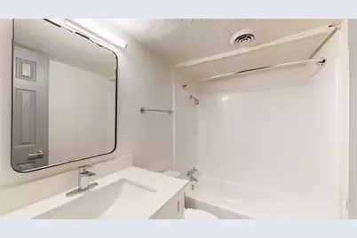 205 E Davis Street #219, Dallas, TX 75203 - Photo 3