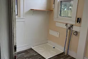 423 E Navasota St, Groesbeck, TX 76642 - Photo 23