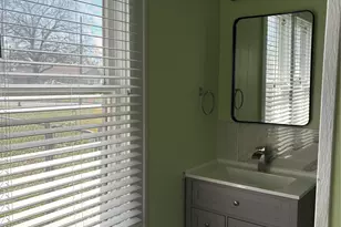 423 E Navasota St, Groesbeck, TX 76642 - Photo 21