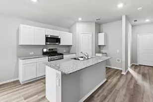 5532 Rollins Dr, Denton, TX 76249 - Photo 3