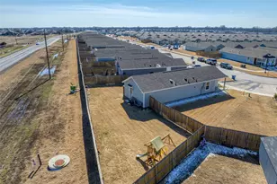 6611 Coulter Dr, Princeton, TX 75407 - Photo 17