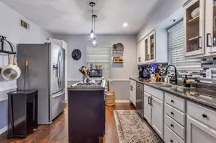 1325 Mayfield Ave, Garland, TX 75041 - Photo 15