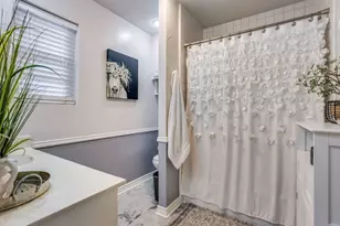 1325 Mayfield Ave, Garland, TX 75041 - Photo 9