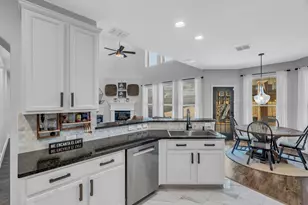 9733 Delmonico Dr, Fort Worth, TX 76244 - Photo 9