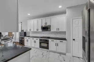 9733 Delmonico Dr, Fort Worth, TX 76244 - Photo 7