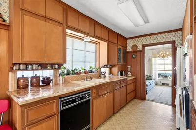 6615 Ridgemont Drive, Dallas, TX 75214 - Photo 15