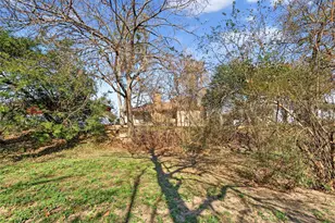 6615 Ridgemont Dr, Dallas, TX 75214 - Photo 27