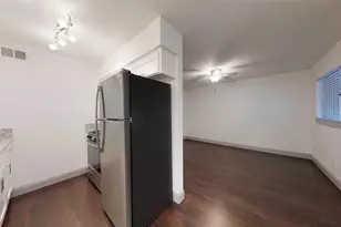 404 E 9th St, Dallas, TX 75203 - Photo 7