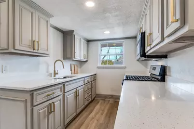 2410 Northumberland Drive, Garland, TX 75041 - Photo 9