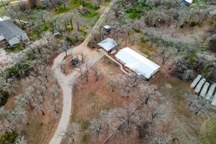 241 Co Rd 3689, Paradise, TX 76073 - Photo 37