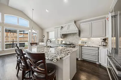 344 Birchwood Way, Irving, TX 75063 - Photo 7