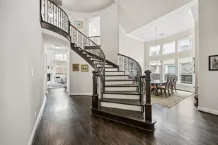 344 Birchwood Wy, Irving, TX 75063 - Photo 1