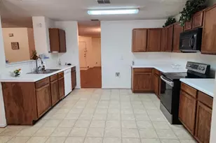 2115 Dove, Grand Prairie, TX 75052 - Photo 5