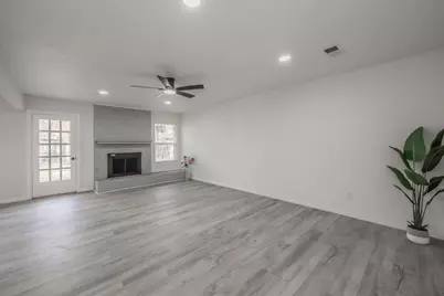 1921 Guinevere Street, Arlington, TX 76014 - Photo 3