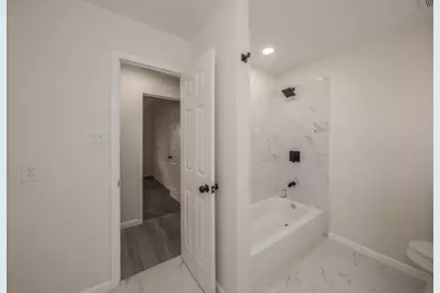 1921 Guinevere Street, Arlington, TX 76014 - Photo 29