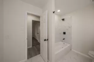 1921 Guinevere St, Arlington, TX 76014 - Photo 29