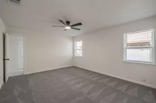 1921 Guinevere St, Arlington, TX 76014 - Photo 19