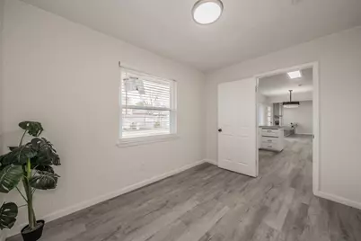 1921 Guinevere Street, Arlington, TX 76014 - Photo 15