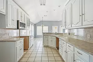 1114 San Miguel Dr, Duncanville, TX 75137 - Photo 13