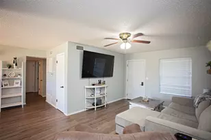 111 Candlestick Dr, Graham, TX 76450 - Photo 3