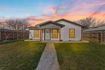 108 E 9th Street, Valley Mills, TX 76689 - Photo 1