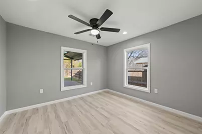 108 E 9th Street, Valley Mills, TX 76689 - Photo 13