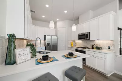 744 Patriot Lane, Irving, TX 75060 - Photo 11