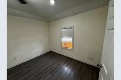 4939 Corrigan Avenue, Dallas, TX 75241 - Photo 5