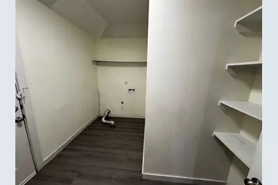 4939 Corrigan Avenue, Dallas, TX 75241 - Photo 9