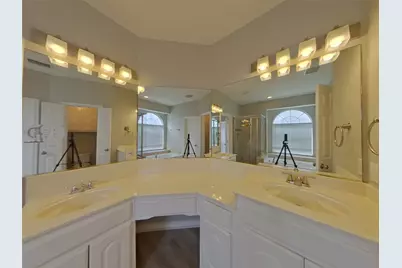 1533 Mill Creek Drive, DeSoto, TX 75115 - Photo 9