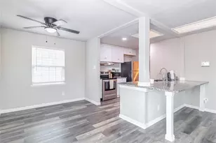 720 Sandstone Dr, Fort Worth, TX 76120 - Photo 11