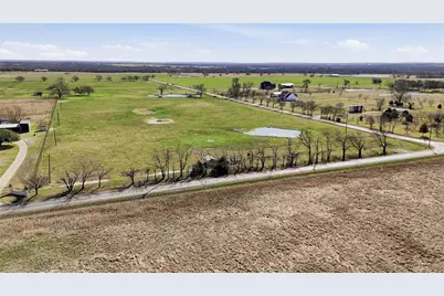 670 Welch School Road, Collinsville, TX 76233 - Photo 5