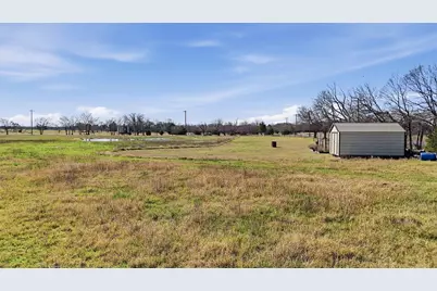 670 Welch School Road, Collinsville, TX 76233 - Photo 23