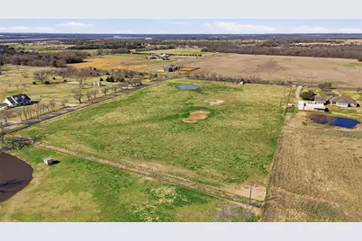 670 Welch School Road, Collinsville, TX 76233 - Photo 13