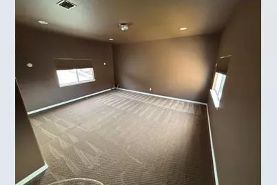 834 San Clemente, Irving, TX 75039 - Photo 5