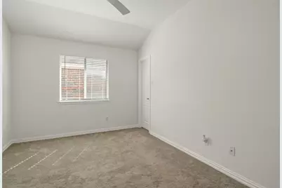 1624 Ambercrest Drive, Lancaster, TX 75146 - Photo 25