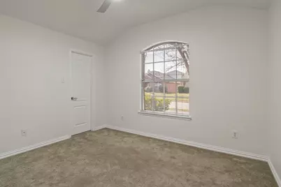 1624 Ambercrest Drive, Lancaster, TX 75146 - Photo 27